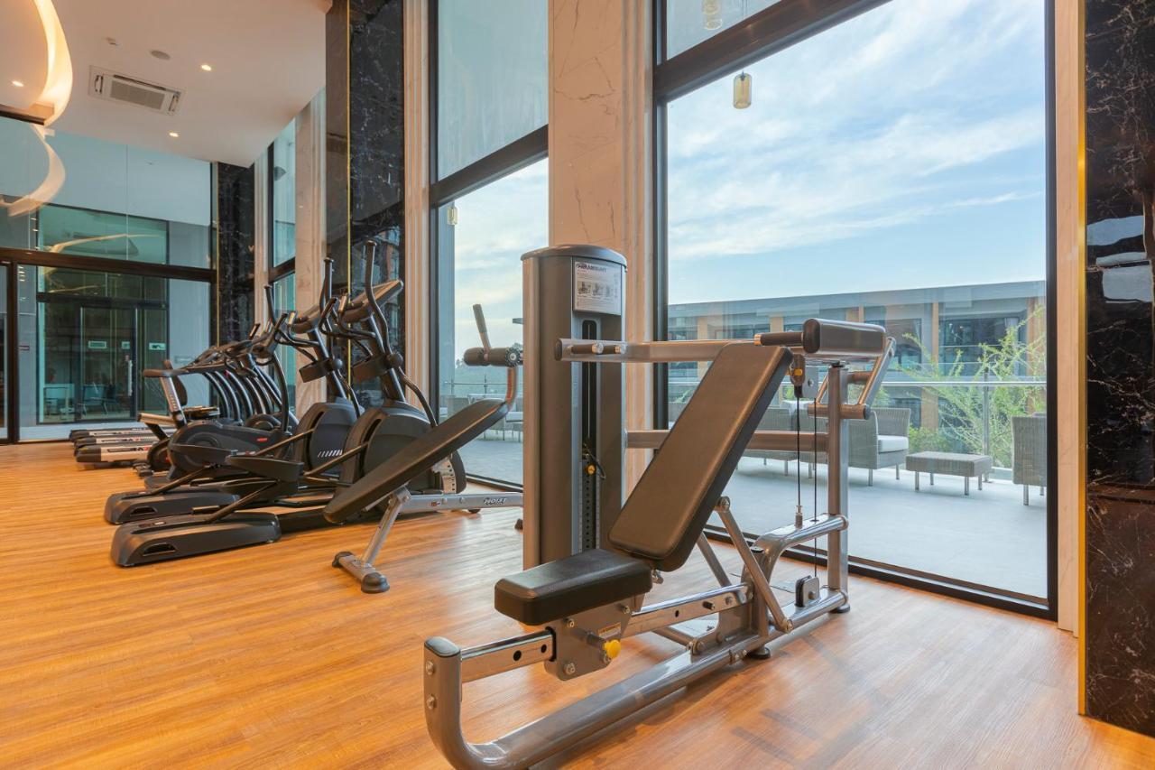 Sea View 1-Br 36 M2 Panora Surin By Holy Cow Apartman Kültér fotó