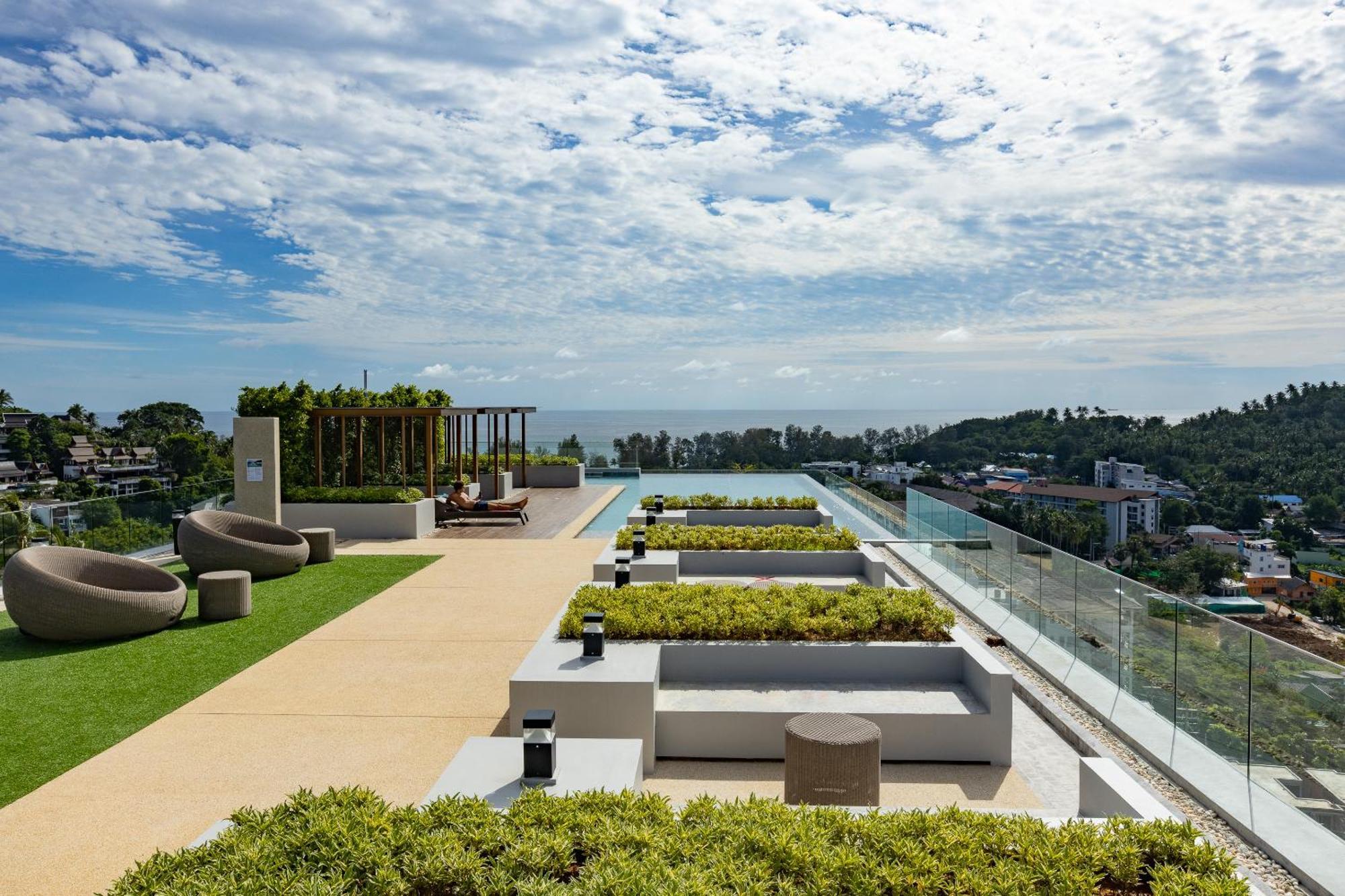 Sea View 1-Br 36 M2 Panora Surin By Holy Cow Apartman Kültér fotó